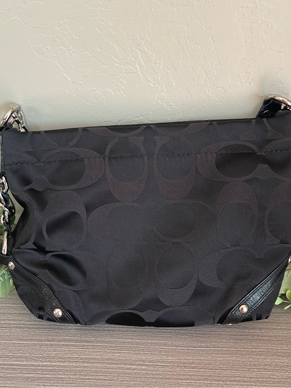Coach Y2K Vintage Medium Carly Shoulder Bag 10619 Black Signature Jacquard Brass - Picture 2 of 5
